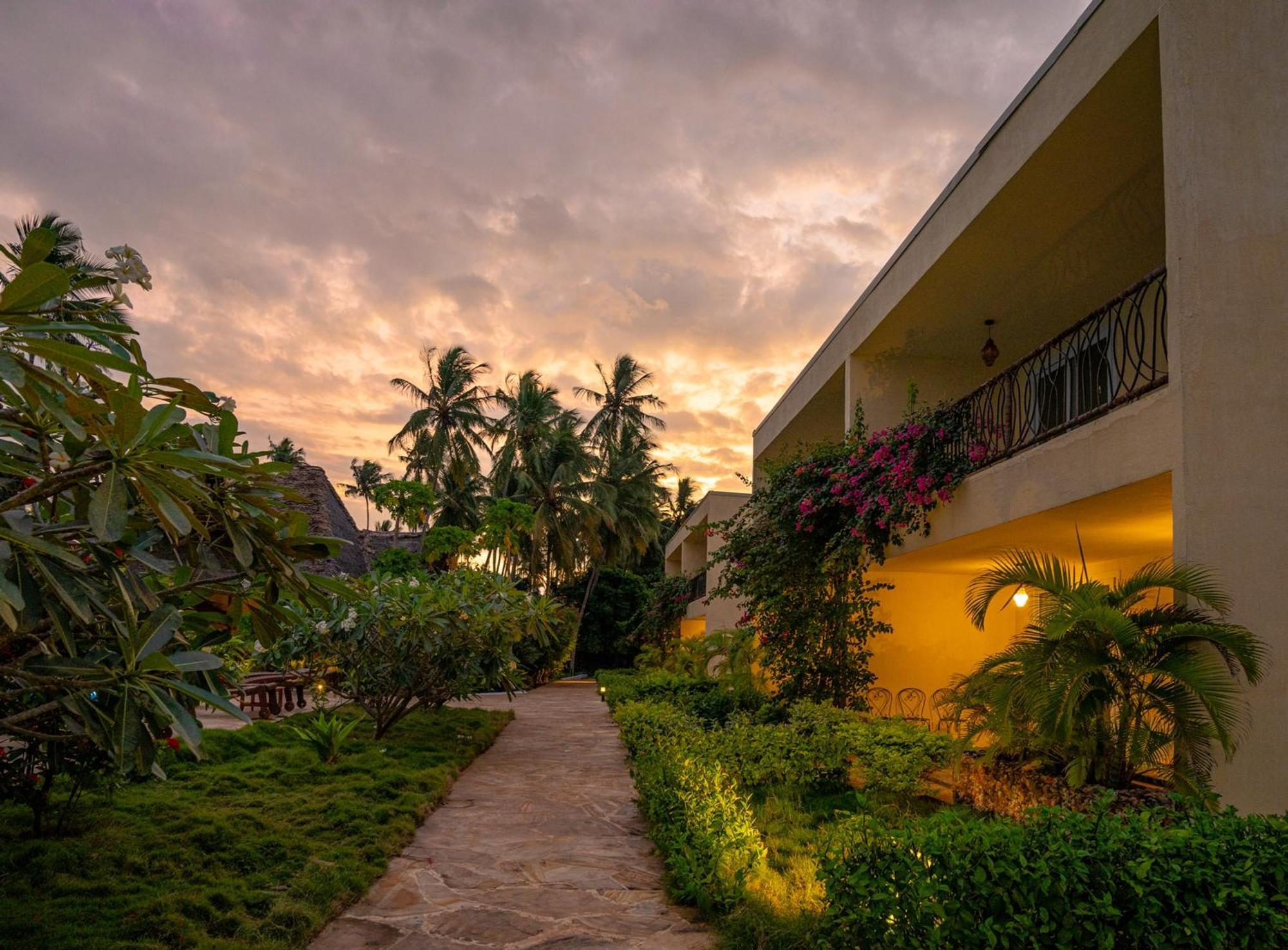 Maharaja Boutique Hotel Zanzibar Uroa Exterior photo